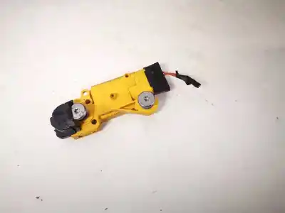 Peça sobressalente para automóvel em segunda mão sensor por opel vectra c caravan 1.9 cdti referências oem iam 1312028  