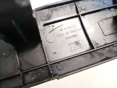 Pezzo di ricambio per auto di seconda mano plastica per chevrolet captiva 2.0 d riferimenti oem iam 96629959  
