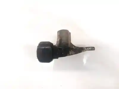 Second-hand car spare part engine support for audi a4 avant (8k5) (2008) 2.0 16v tdi oem iam references 8k0199339d  8k0199339d