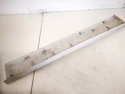 Second-hand car spare part plastics for skoda fabia (6y2/6y3) 1.9 tdi oem iam references 6y9867625  