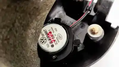 Pièce détachée automobile d'occasion haut-parleur pour volkswagen passat b6 (3c2) 2.0 tdi 16v références oem iam 3c0035411  