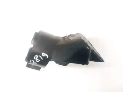 Second-hand car spare part engine support for volkswagen passat variant (3b6) 2.0 tdi dpf oem iam references 3b0127224  3b0127224