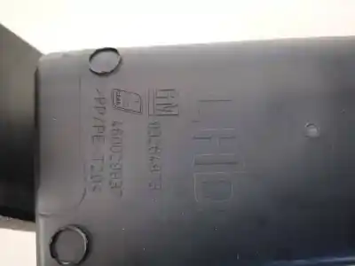 Pezzo di ricambio per auto di seconda mano plastica per opel meriva 1.6 16v riferimenti oem iam 93264973  