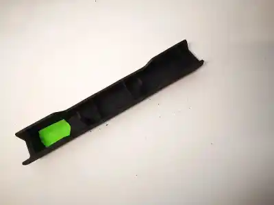 Pezzo di ricambio per auto di seconda mano plastica per opel meriva 1.6 16v riferimenti oem iam 93365001  