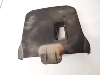 Peça sobressalente para automóvel em segunda mão plásticos por ford focus lim. (cb8) 1.6 tdci cat referências oem iam am5110a659ab