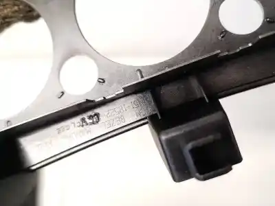 Pezzo di ricambio per auto di seconda mano plastica per ford focus lim. (cb8) 1.6 tdci cat riferimenti oem iam bm5118522ccw  bm51-18522-ccw