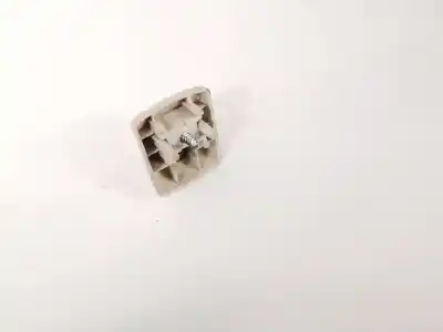 Pezzo di ricambio per auto di seconda mano plastica per ford focus lim. (cb8) 1.6 tdci cat riferimenti oem iam   