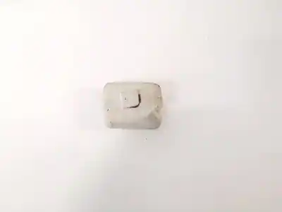 Peça sobressalente para automóvel em segunda mão plásticos por ford focus lim. (cb8) 1.6 tdci cat referências oem iam 