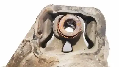 Second-hand car spare part engine support for honda fr-v (be) 2.0 executive oem iam references   