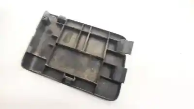 Pezzo di ricambio per auto di seconda mano plastica per mazda 3 lim. (bl) 1.6 16v cat riferimenti oem iam bn968967  