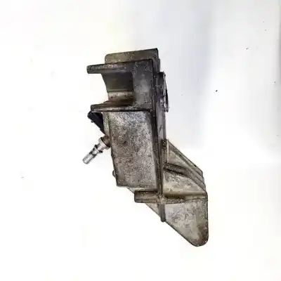 Second-hand car spare part engine support for renault megane 1.5 dci k9k j8 oem iam references 8200771225  8200771225