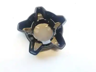 Pezzo di ricambio per auto di seconda mano plastica per volvo v50 (545) 2.4 riferimenti oem iam 08686047  