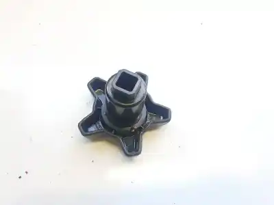 Pezzo di ricambio per auto di seconda mano plastica per volvo v50 (545) 2.0 d riferimenti oem iam 08613313  