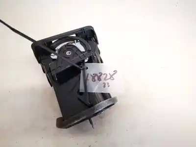 Автозапчасти б/у аэрационная решетка за volkswagen golf v variant (1k5) 1.9 tdi ссылки oem iam 1k0819710  1k0819704