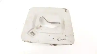 Peça sobressalente para automóvel em segunda mão plásticos por peugeot 5008 1.6 hdi fap referências oem iam 9684223277