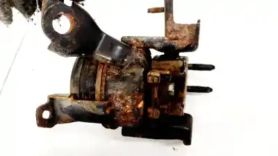 Second-hand car spare part engine support for toyota corolla (e11) 2.0 d-4d linea sol oem iam references   