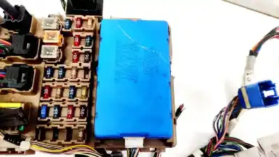 Pezzo di ricambio per auto di seconda mano modulo elettronico per toyota corolla (e11) 2.0 d-4d linea sol riferimenti oem iam 8264102040