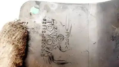 Pezzo di ricambio per auto di seconda mano plastica per toyota corolla (e11) 2.0 d-4d linea sol riferimenti oem iam 6211202090b  62112-02090-b