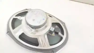 Second-hand car spare part speaker for dodge journey 2.0 16v crd cat oem iam references 05091019ab  easa23d22a4