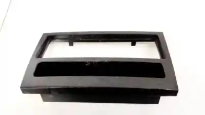 Peça sobressalente para automóvel em segunda mão plásticos por opel meriva 1.6 16v referências oem iam 