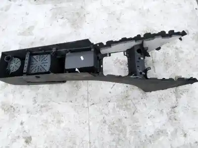 Автозапчасти б/у пластик за volkswagen passat variant (3c5) 1.9 tdi ссылки oem iam 3c0858331b  31824-010a