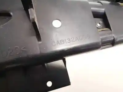Автозапчасти б/у пластик за mitsubishi outlander (cw0) 2.0 di-d intense ссылки oem iam cab132a008  