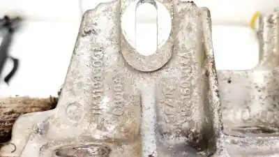 Second-hand car spare part engine support for ford galaxy (vx) 1.9 tdi cat oem iam references ym216030aa  7m3199800