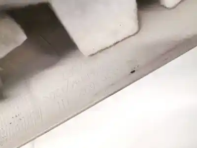 Pezzo di ricambio per auto di seconda mano plastica per opel meriva 1.6 16v riferimenti oem iam 93363692  