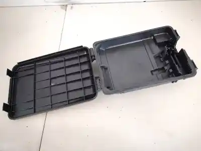 Автозапчастина б/у пластика для skoda superb (3u4) 2.5 v6 tdi cat (aym) посилання на oem iam 8d0927613
