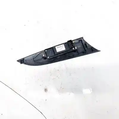 Second-hand car spare part left front power window switch for mazda 3 (bk) 1.6 (bk14) oem iam references 03123100  66370