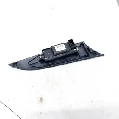 Second-hand car spare part left front power window switch for mazda 3 (bk) 1.6 (bk14) oem iam references 03123100  66370