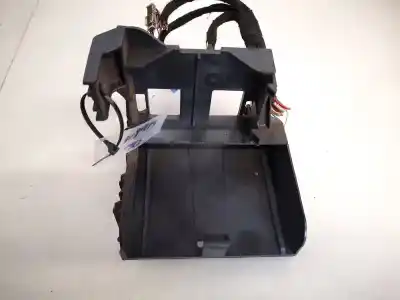 Recambio de automóvil de segunda mano de PLASTICOS-Otros soportes para AUDI Q7 (4L)  referencias OEM IAM 4L0907461  