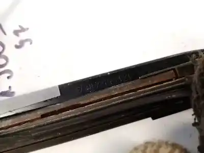 Second-hand car spare part left front windshield wiper arm for skoda octavia combi (1z5) 1.9 tdi dpf oem iam references 1z1955410a  