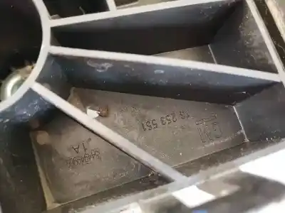 Автозапчасти б/у пластик за opel insignia a (g09) 2.0 cdti (68) ссылки oem iam 13253551  