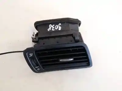 Recambio de automóvil de segunda mano de Rejilla Aireadora - 
Moldura protectora de la rejilla de ventilación lateral del panel para VOLKSWAGEN PASSAT CC (357)  referencias OEM IAM 3C1819702E  