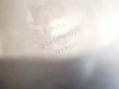 Second-hand car spare part plastics for toyota corolla (e12) 2.0 d-4d linea luna berlina oem iam references 6241402070  62414-02070