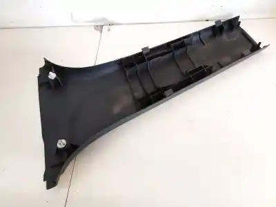 Second-hand car spare part plastics for toyota corolla (e12) 2.0 d-4d linea luna berlina oem iam references 6241302070  62413-02070