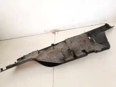 Pezzo di ricambio per auto di seconda mano plastica per toyota corolla (e12) 2.0 d-4d linea luna berlina riferimenti oem iam   