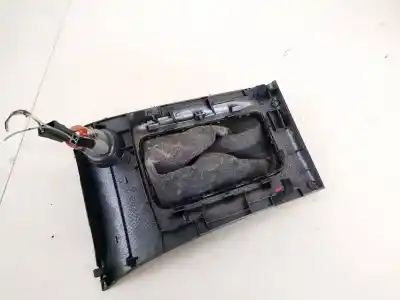 Second-hand car spare part plastics for toyota corolla (e12) 2.0 d-4d linea luna berlina oem iam references   