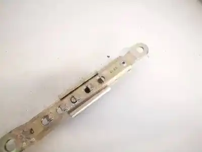 Pezzo di ricambio per auto di seconda mano plastica per toyota corolla (e12) 2.0 d-4d linea luna berlina riferimenti oem iam   