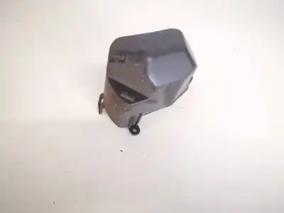 Peça sobressalente para automóvel em segunda mão plásticos por toyota corolla (e12) 2.0 d-4d linea luna berlina referências oem iam 