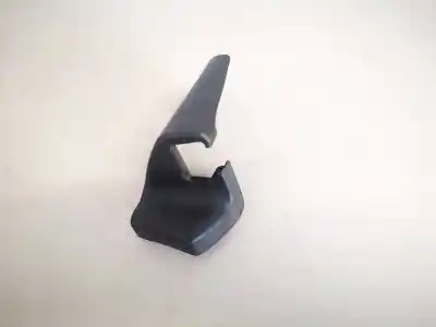 Peça sobressalente para automóvel em segunda mão plásticos por toyota corolla (e12) 2.0 d-4d linea luna berlina referências oem iam 7215802040