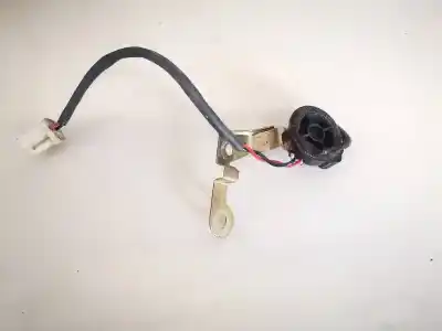 Pezzo di ricambio per auto di seconda mano Altoparlante per TOYOTA COROLLA (E12) 2.0 D-4D Linea Luna Berlina Riferimenti OEM IAM 8616002400  86160-02400