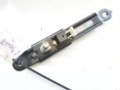 Peça sobressalente para automóvel em segunda mão plásticos por toyota auris 2.2 d-cat referências oem iam 