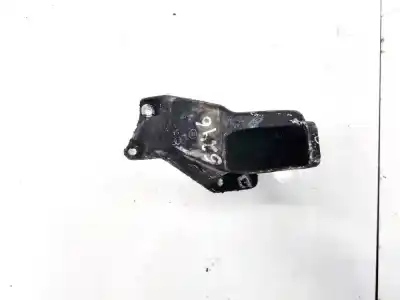 Second-hand car spare part engine support for audi a4 avant (b5) 1.9 tdi oem iam references 8d0199307l