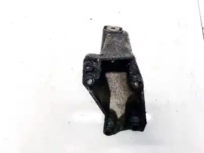 Second-hand car spare part engine support for audi a4 avant (b5) 1.9 tdi oem iam references 8d0199307l  8d0199307l