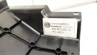Автозапчастина б/у пластика для volkswagen phaeton (3d1, 3d2, 3d3, 3d4, 3d6, 3d7, 3d8, 3d9) 3.0 v6 tdi 4motion посилання на oem iam 3d0867252a  