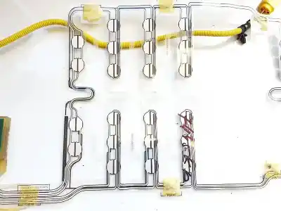 Pezzo di ricambio per auto di seconda mano plastica per chevrolet epica 2.0 cat riferimenti oem iam 96455467