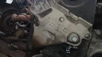 Автозапчастина б/у  для SEAT LEON (1P1)  Посилання на OEM IAM 06F199207Q  