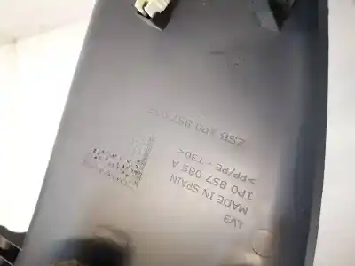Pezzo di ricambio per auto di seconda mano plastica per seat leon (1p1) 1.6 riferimenti oem iam 1p0857085a  
